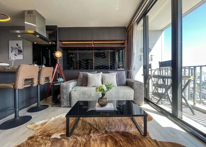 400m To Mrt L Large 54 Sqm L High Floor 曼谷