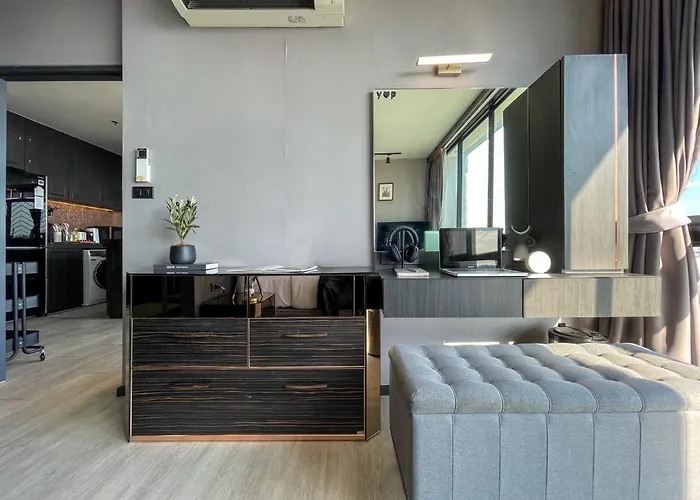 400m To Mrt L Large 54 Sqm L High Floor * 曼谷