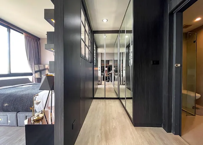 400m To Mrt L Large 54 Sqm L High Floor
