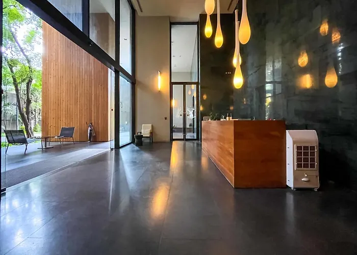 400m To Mrt L Large 54 Sqm L High Floor 公寓