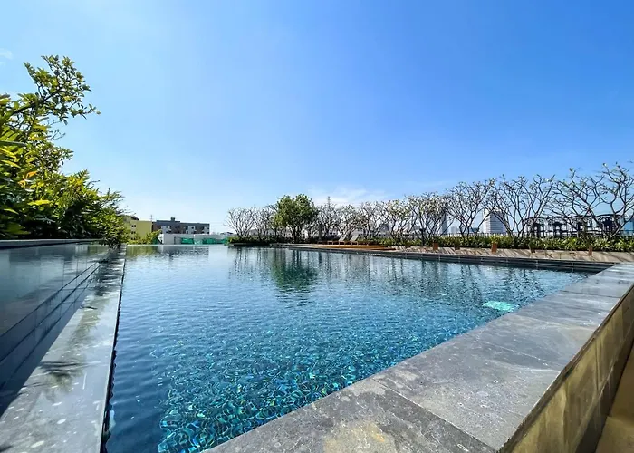 400m To Mrt L Large 54 Sqm L High Floor *