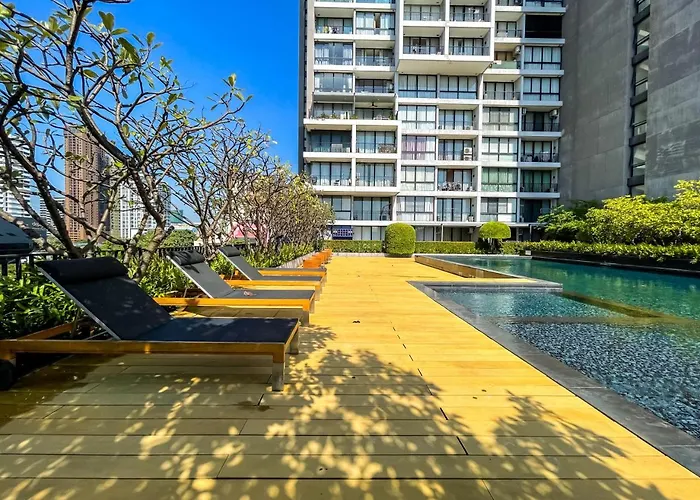 400m To Mrt L Large 54 Sqm L High Floor 公寓 曼谷